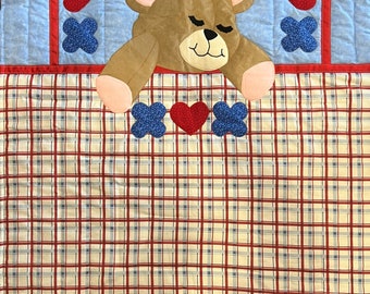 Sleepy Bear quilt blue and red
