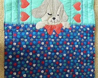 Sleepy puppy quilt blue grey