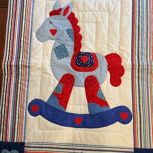 Rocking Horse Quilt, red white blue stripe