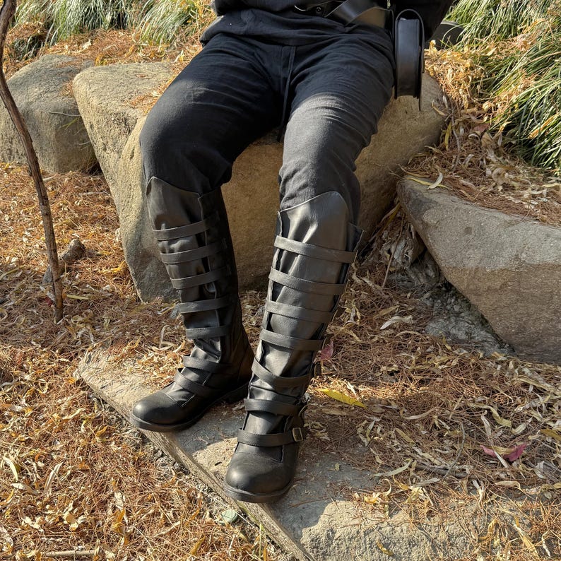 Viking Renaissance Boots, Ren Faire Medieval Boots Cosplay, Mens Boots Pirate Shoes, Medieval Women's Boots, Vintage Viking Boots image 10