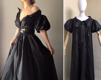 Halloween 'Cathy' Robe Dress in Black Silk blend taffeta - Open Front Gown - Vintage style Peignoir - Boudoir Gown - Witch Cape - Size  Med