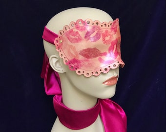 Kiss Me - Lipstick Kiss Print Leather Blindfold - Silk Mask - Leather Sleep mask -  Restraint - Fetish BDSM -Valentine Gift for lovers