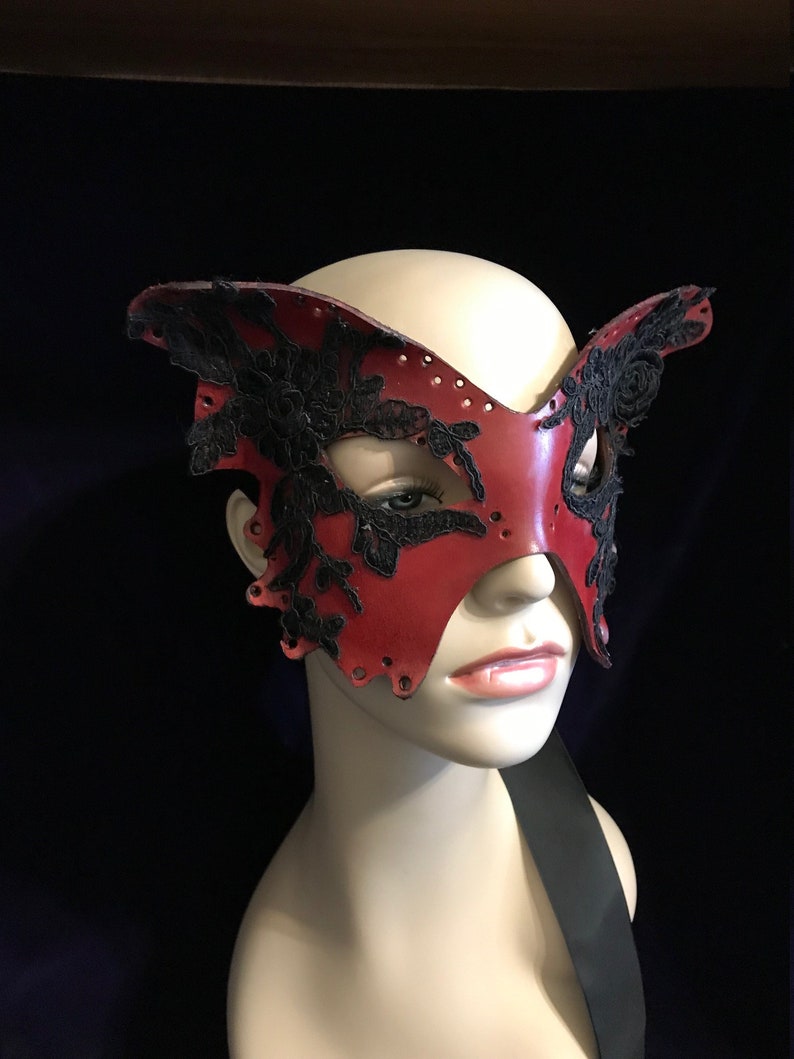 Red Butterfly Mask Leather & Black silk Lace Dark Fairy Mask Moth Mask Masquerade Fae Halloween Mardis Gras Adult Fantasy mask zdjęcie 5