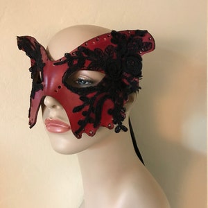 Red Butterfly Mask Leather & Black silk Lace Dark Fairy Mask Moth Mask Masquerade Fae Halloween Mardis Gras Adult Fantasy mask zdjęcie 7