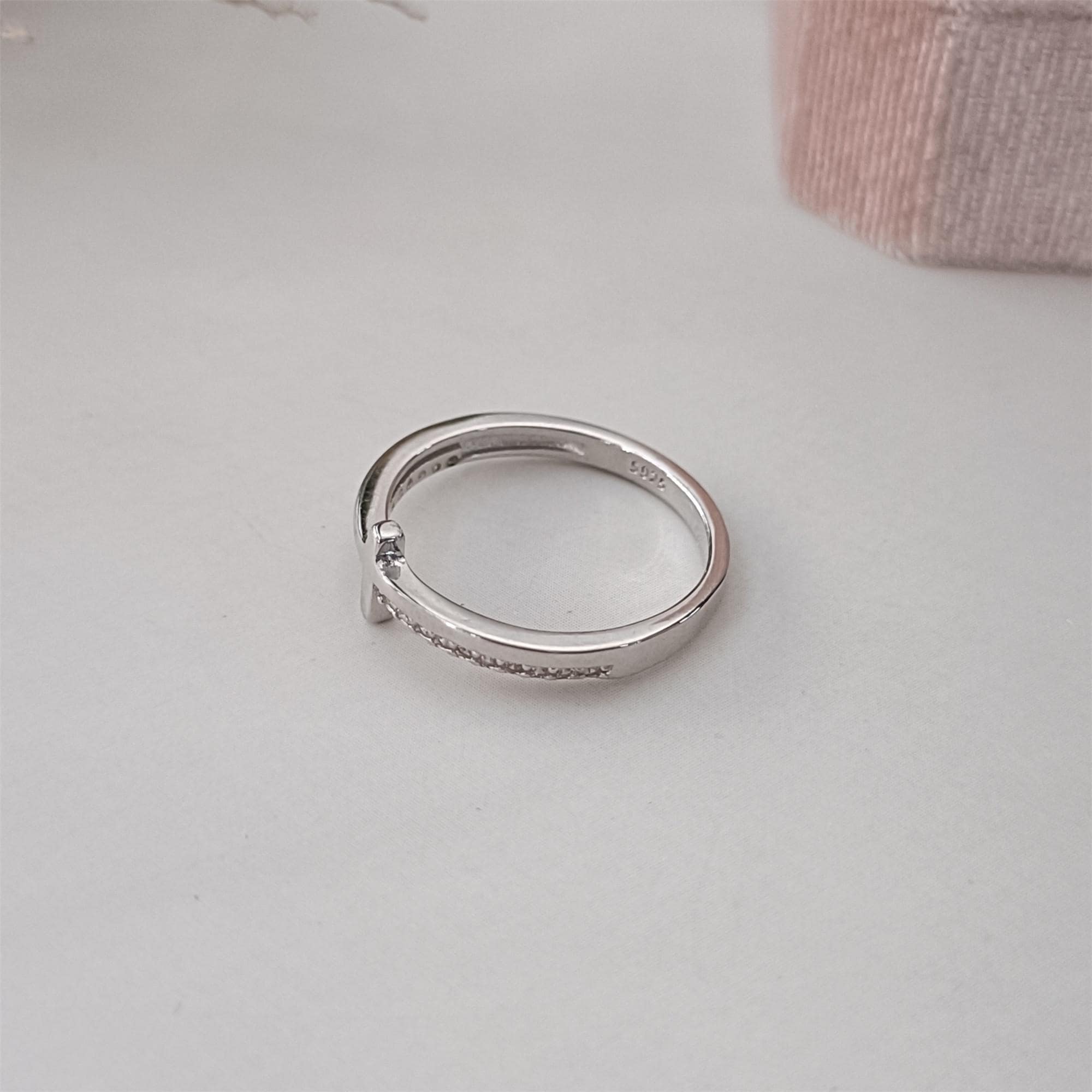 An meine Tochter, bete darauf, goldener Kreuzring, religiöses Geschenk, christlicher Schmuck, Sterling Silber Ring, Geburtstagsgeschenk von Mama, Weihnachtsgeschenk