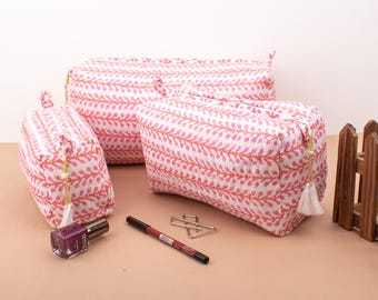 Quilted Cotton Large Makeup Bag, Wash bag Block Print, Best Travel Makeup Bag, Reusable Bag, Waterproof, Travel Bag, Toiletry Bag - Set of 3