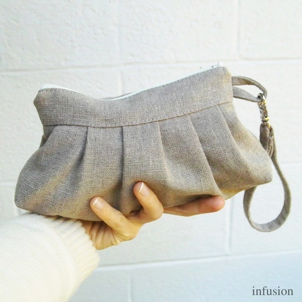 Hemp Wristlet. The Mini Blossom