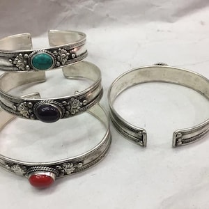 Antique inspired Jewelry | Cuff Bangle