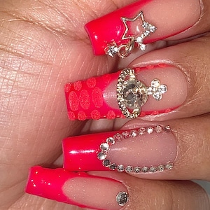 Hot Pink French Tip Press Ons, Y2k Inspired, Junk Nails With Stars, Planets, Hearts, Rhinestones, 3D Nail Art, For Birthday, Vacay, Prom