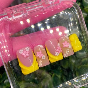 Pink Lemonade Nails With Yellow French Tips, Aura, Flowers, 3D Art, Press Ons For Spring and Summer, Perfect For Birthday, Vacation, Kawaii