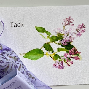 Aquarel paarse lila bloem op aquarelpapier. Aangepaste kaart violet, bedankkaart, felicitatiekaart met bloementhema