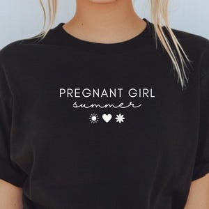 Pregnant Girl Summer Shirt Beach Pregnancy Announcement T-shirt Expecting Mother Tee Pregnancy Reveal Tee Baby Shower Gift Mom to be Shirt