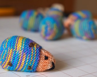 Pocket Sheep No. 15 - start a mini flock of your very own