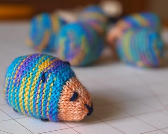 Pocket Sheep No. 18 - start a mini flock of your very own