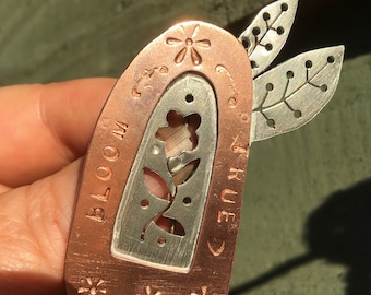 Mixed metal art brooch pin