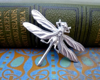 Dragonfly brooch. Pewter brooch pin.