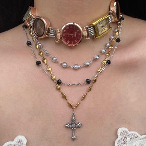 Five Different Watch Faces Choker Necklace,Silver Chain Choker,  Unique Clock Necklace,Y2K Watch Choker,Heart Quartz Watch,Unisex Necklace.