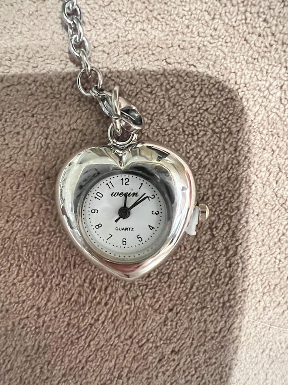 Silver Heart Quartz Watch Key Chain Y2K Heart Watch Keychain,star Charm Bag Accessory,gold Watch  main image 3
