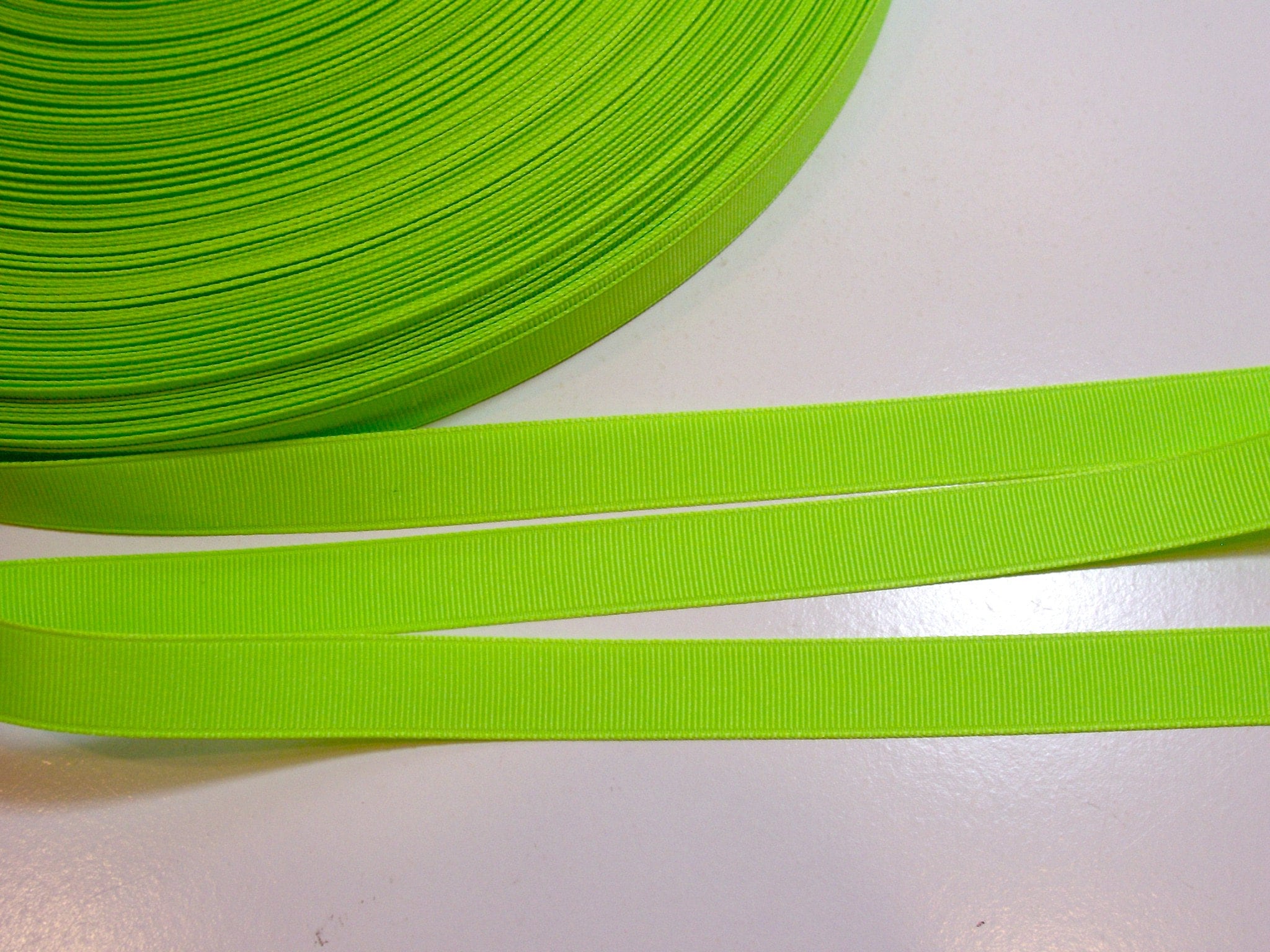 Green Ribbon Neon Lime Green Grosgrain Ribbon 5/8 Inch Wide X Etsy UK
