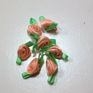 Peach Roses, Peach Flower Appliques, Offray Small Ribbon Rose Satin ...
