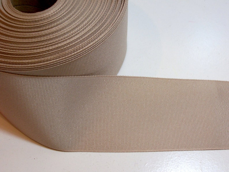 Offray Cool Khaki Grosgrain Ribbon 2 1//4 inches wide x 10 yds Gray Beige Ribbon
