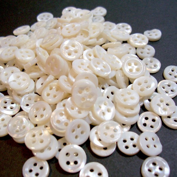 Vintage Mother of Pearl Shell Buttons x 100 pieces 3/8 inch diameter, Tiny Mother of Pearl Buttons