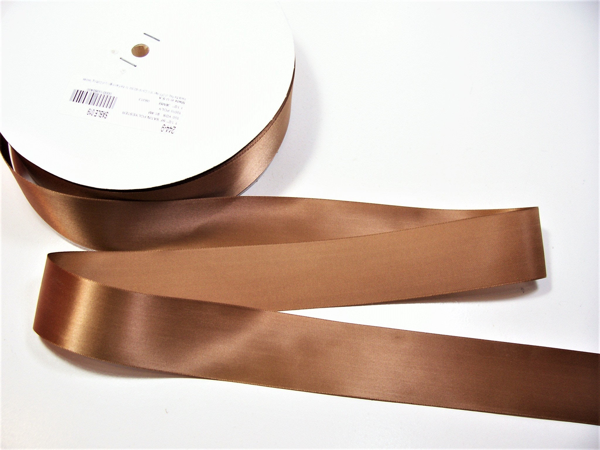 Brown ribbon on sale