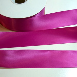 Raspberry Pink Ribbon, Offray Wild Berry Double-Faced Satin Ribbon 1 1/2 inches wide x 10 yards, Bin 30