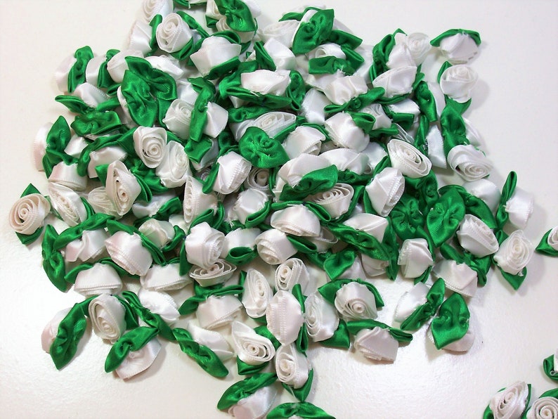 White Roses White Rose Flower Appliques Offray Rolled Ribbon - Etsy