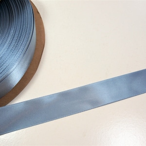 Williamsburg Blaues Satinband: 7/8 Zoll, 10 Meter, Bin 24