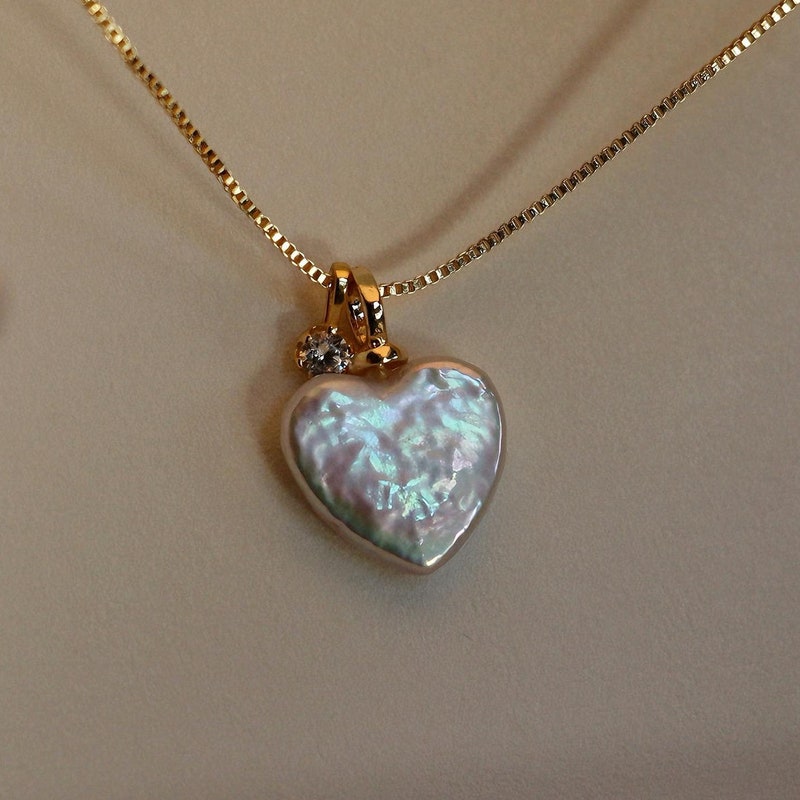 Big Pearl Heart Necklace main image 0