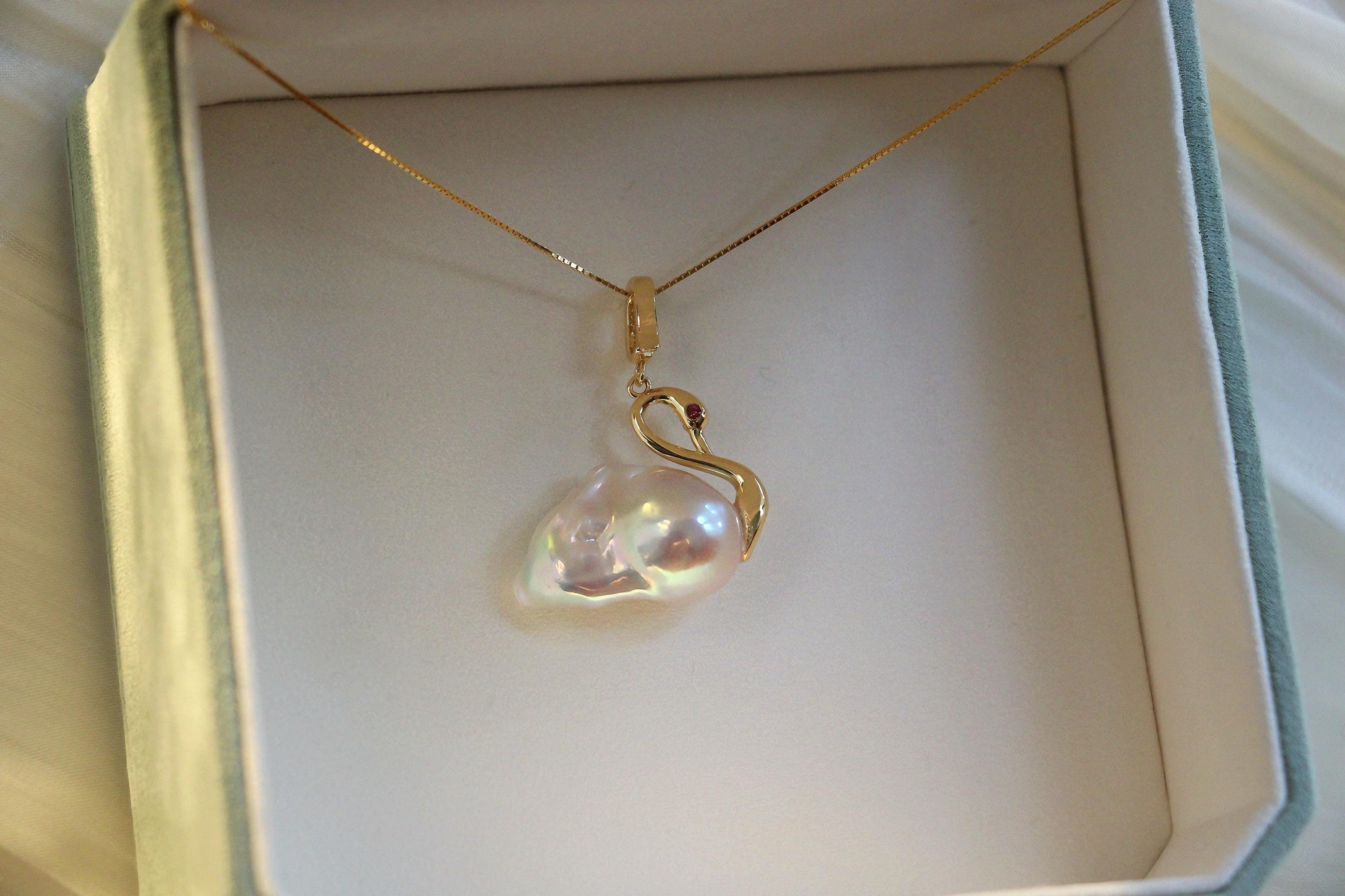 Gold Swan Necklace, Natural Freshwater Pearl Swan Pendant, Swan Jewelry, Gold Pearl Necklace, Swan Charm, Goose Pendant, Anniversary Gift
