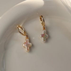 Freshwater Pearl Cross Earrings Hoop, Natural Pearl Cross Hoop, 18K Gold Pearl Dangle Earring, Valentines Gift For Her, Bridesmaids Gift
