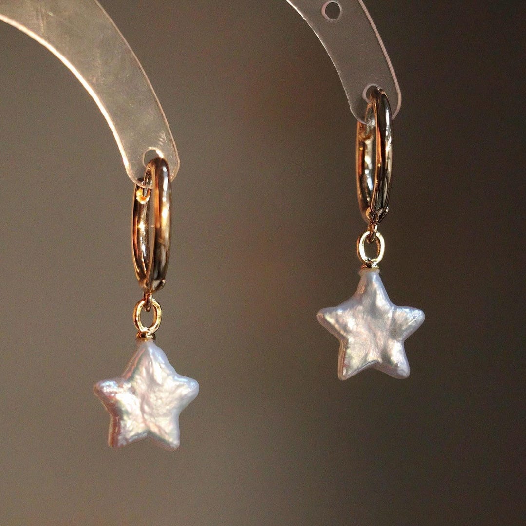 Freshwater 12mm Star Moon Pearl Earring Hoop, Dainty Iridescent Baroque Star Pearl Necklace, Minimalist Celestial Earring, Gift for Her - Etsy Japan