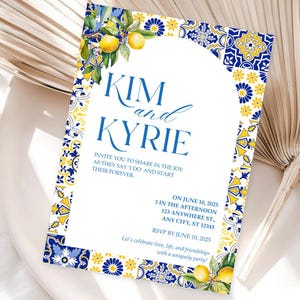 Könnte beinhalten: Eine Hochzeitseinladung mit einem blauen und gelben Fliesenmuster als Rand. Die Einladung zeigt die Namen "KIM und KYRIE" in blauer Schrift. Der Text lautet: "Invite you to share in the joy as they say 'I do' and start their forever. On June 10, 2025, 3 in the afternoon, 123 Anywhere St., Any City, ST 12345. RSVP by June 10, 2025. Let's celebrate love, life, and friendships with a uniquely party!"