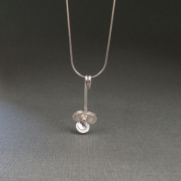 Sterling Silver Simple Flower Necklace handmade