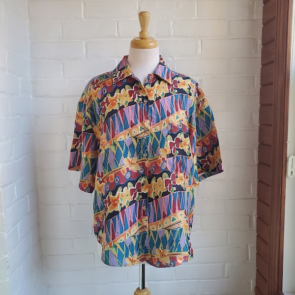 Vintage Jane Ashley Womens Silk Top / Colorful Abstract Floral Short Sleeve Blouse / Loud Bold Fun 100% Silk Shirt Size Medium