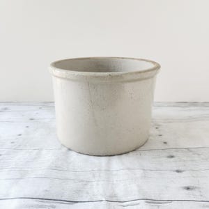Vintage Stoneware Crock / Rustic Farmhouse Primitive Kitchen / Planter Storage Bowl