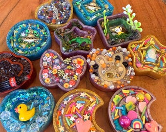 Diorama Art Resin Magnets