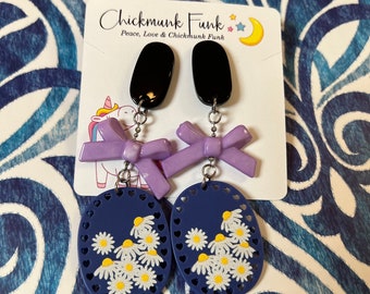 Long, Daisy and Bow Earrings