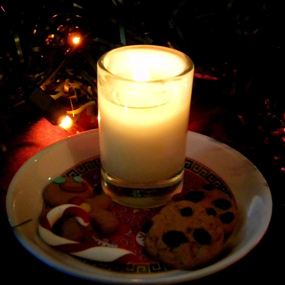 Items similar to Christmas Cookie Candle on Etsy