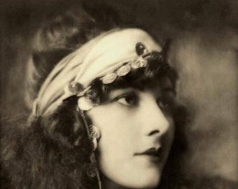 Lang haar GYPSY LADY (2) Vintage Photo herdruk