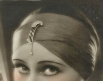 Old CLASSIC PHOTOGRAPH Photography Vintage SHOWGIRL Broadway Follies Glamorous Actress Photo Reprint