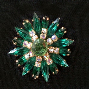 Emerald Green and Aurora Borealis Floral Vintage Brooch