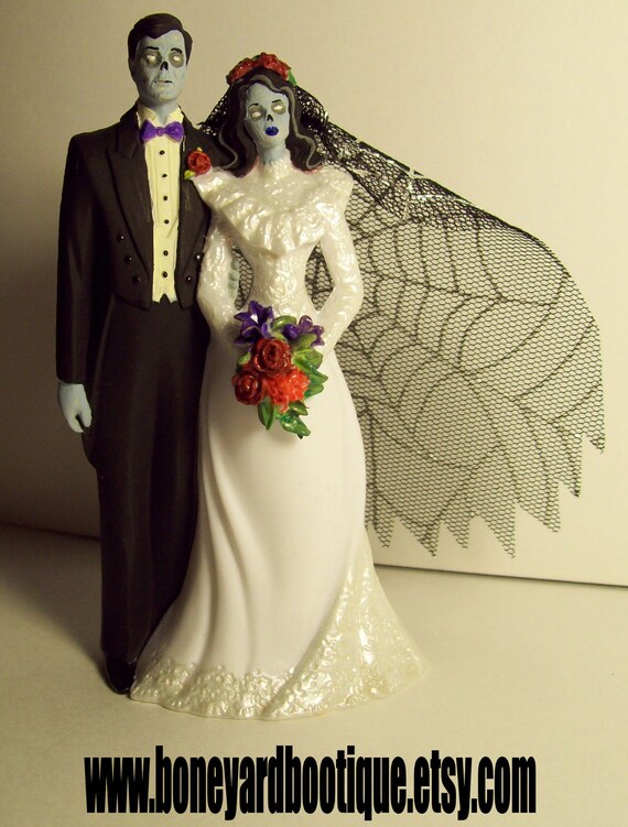 Items similar to Zombie Bride and Groom Cake Topper on Etsy