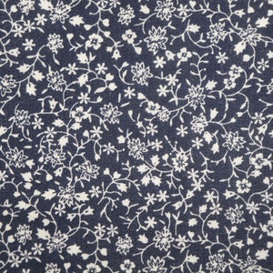 Floral Swirls Vines Navy Blue White Reproduction Calico Quilt Apparel Home Decor Fabric | Primitive Antique Vintage Look Fabric FAT QUARTER