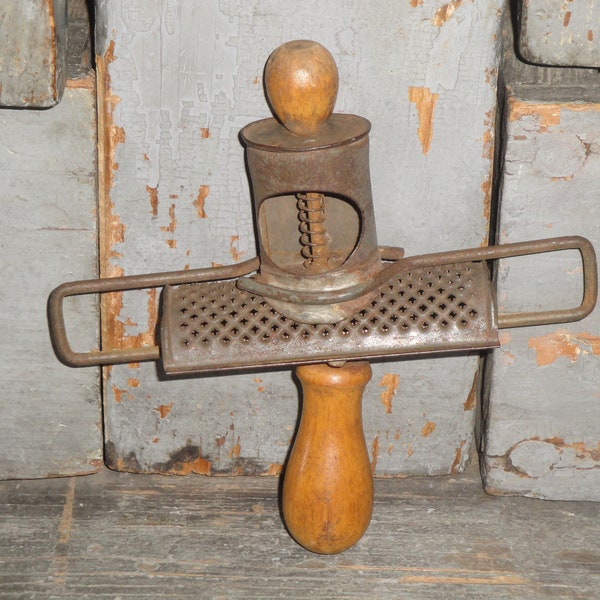 Antique Vintage Nutmeg Grater Etsy