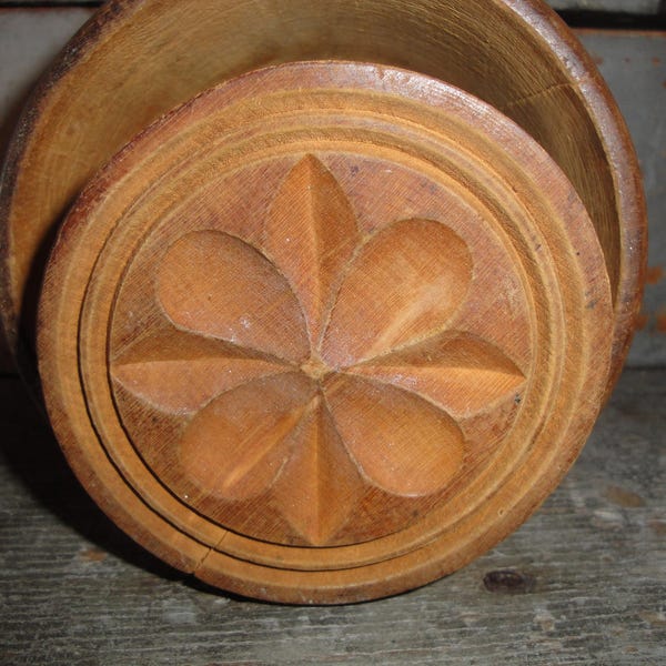 Old Vintage Antique Butter Mold Press | Primitive Wooden Butter Stamp Flower | Farmhouse Country Rustic Cabin Cottage Kitchen Decor