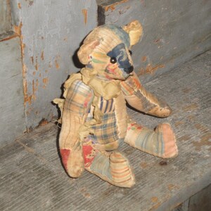 Hand Sewn Vintage Patchwork Old Ouilt Bear | Primitive Aged Tattered Jointed SMALL 7 Inch Tall Bear | Handmade Old Antique Quilt Bear image 3