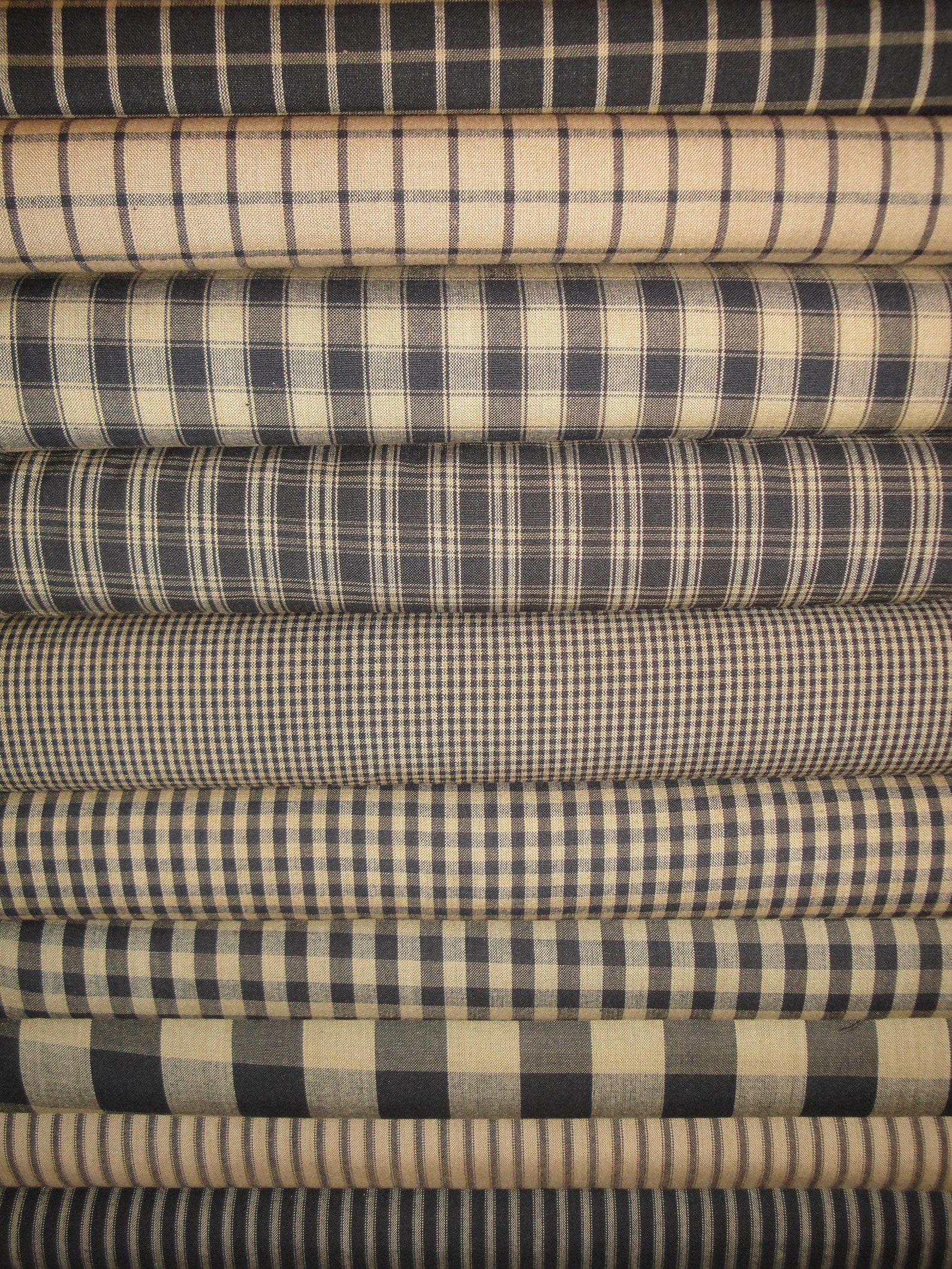 Black Tea Dye Woven Cotton Homespun Fabric Fat Quarter Bundle Etsy